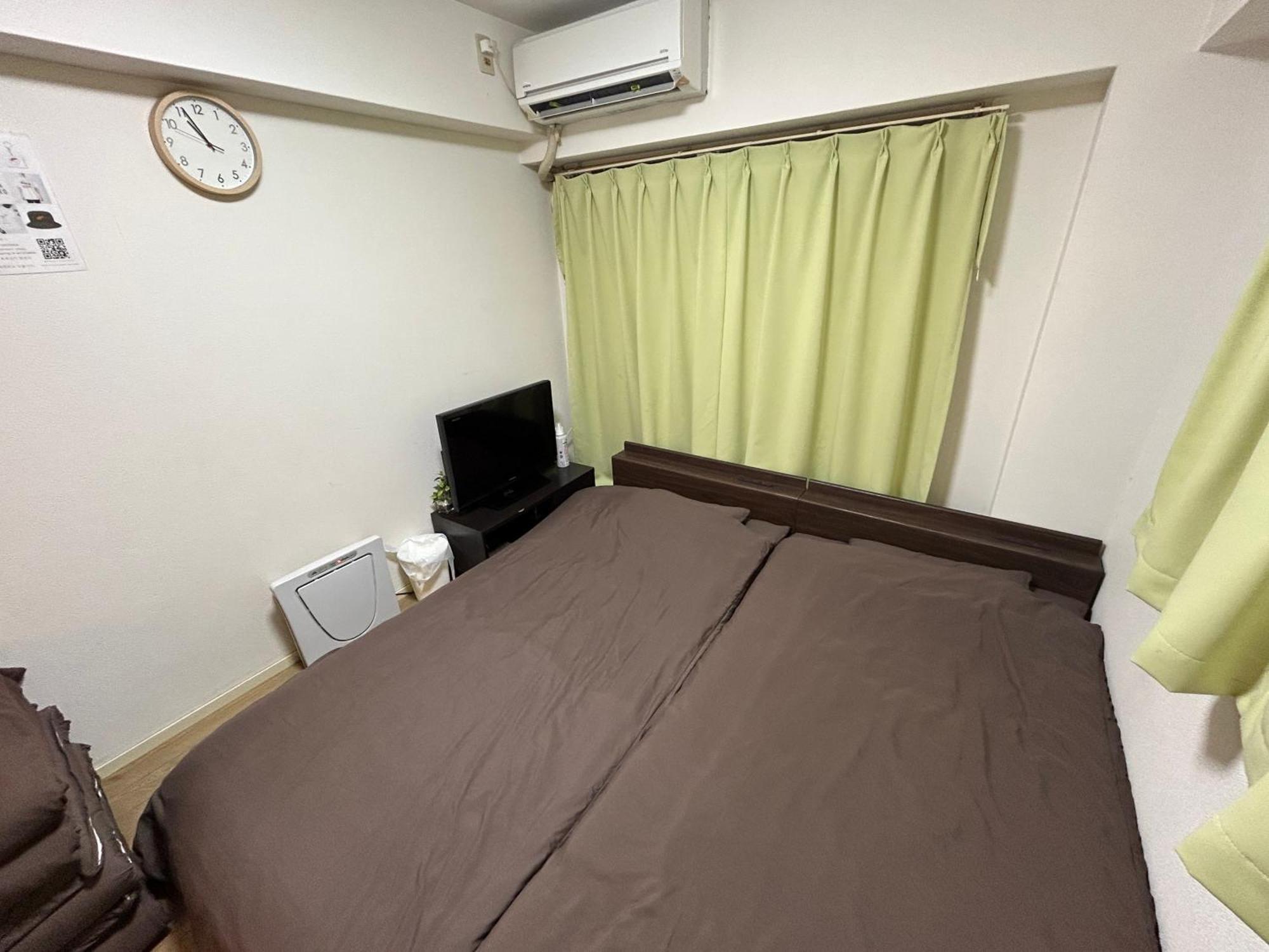 Guest House Zwell Hakata Ohori Park Fukuoka  Exterior foto